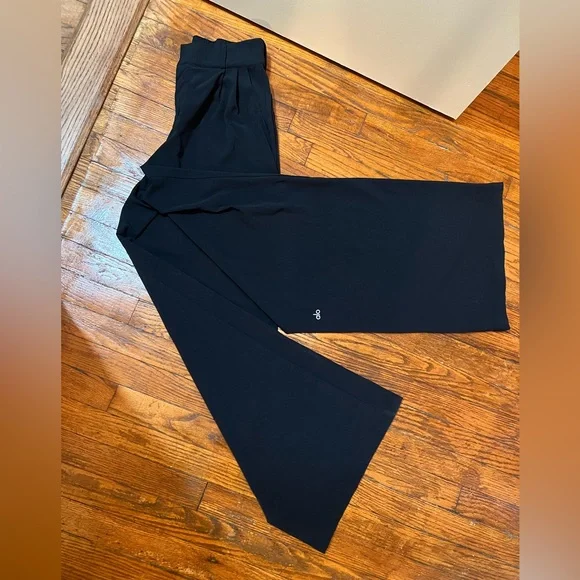 Alo High Waist Dreamscape Trouser - Picture 5 of 10